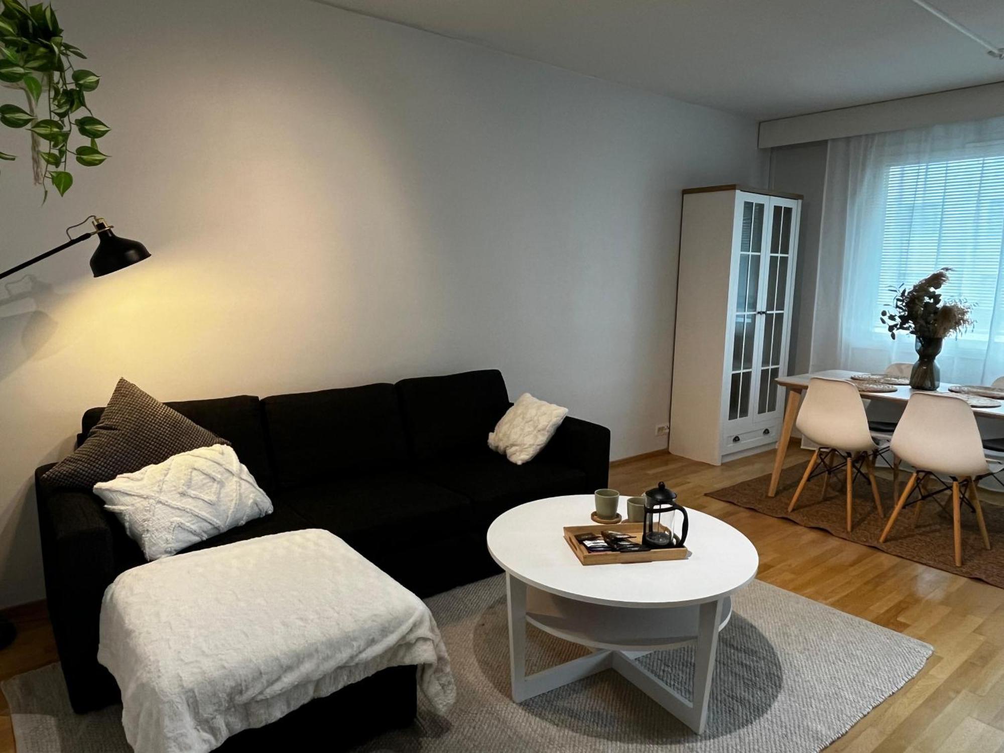 City Centre Apartment - Kamoss ロヴァニエミ エクステリア 写真