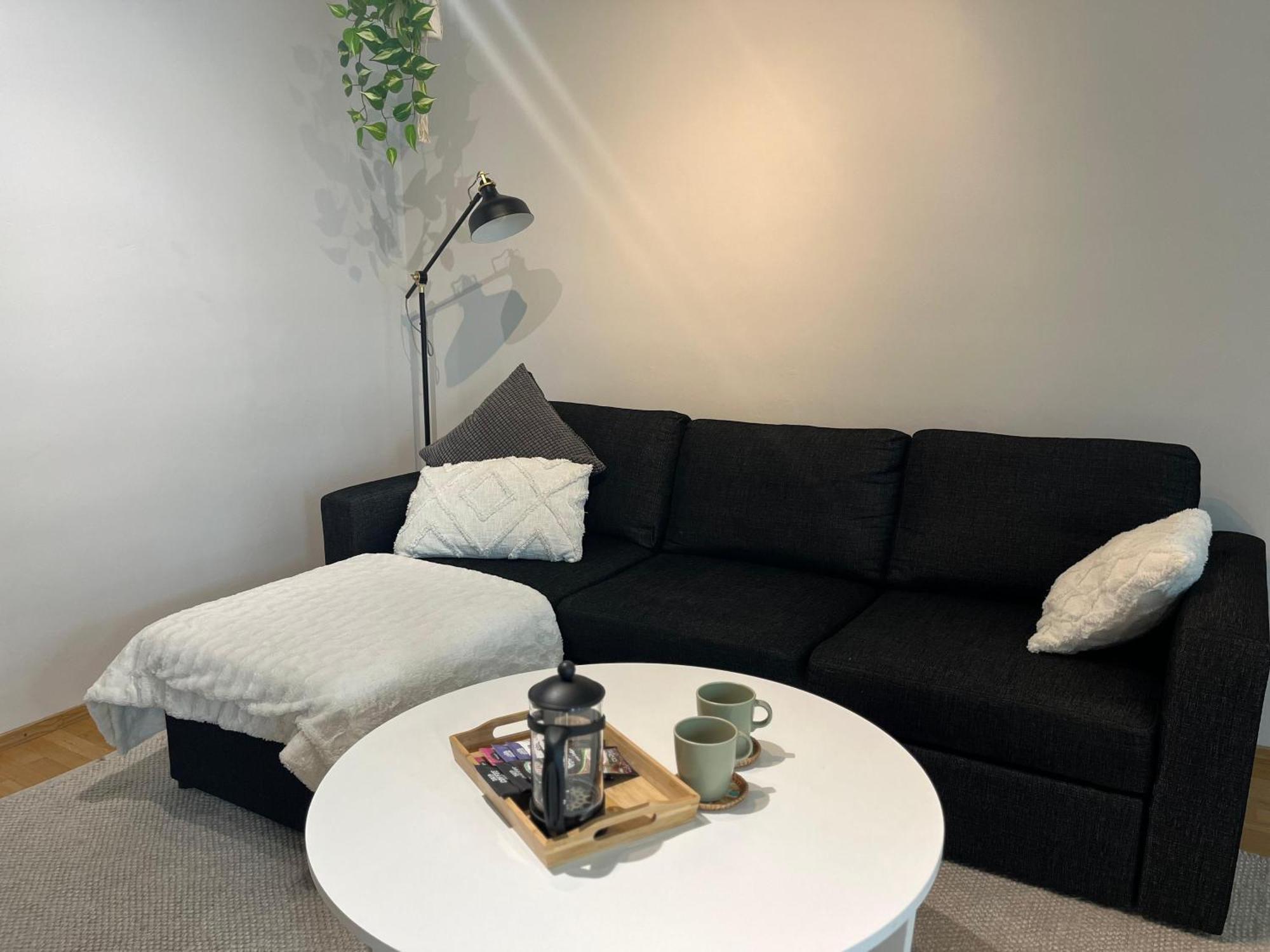 City Centre Apartment - Kamoss ロヴァニエミ エクステリア 写真